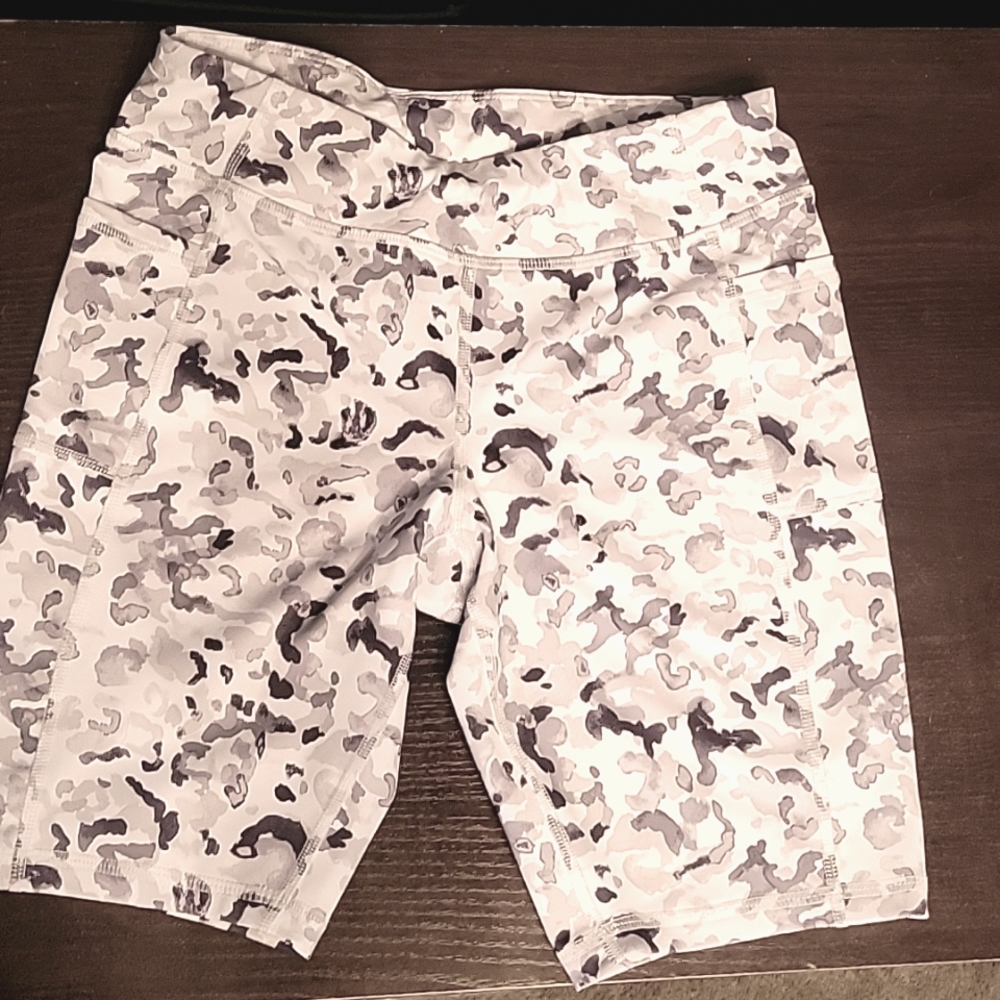 Girls Animal Print/Camouflage biker shorts
